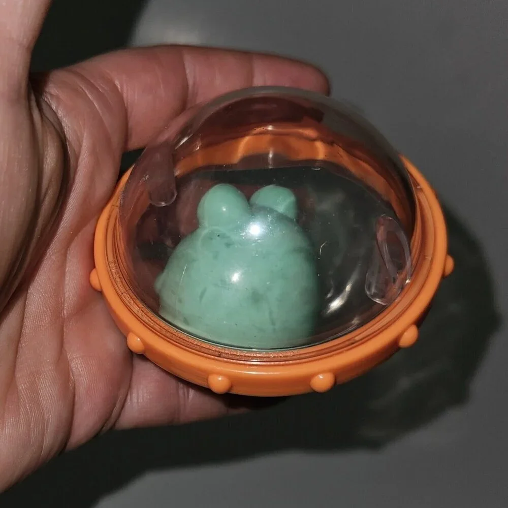 2 Water Balls Toy Lot Munchkin Blue Whale Float Play Bubbles Target Green Frog